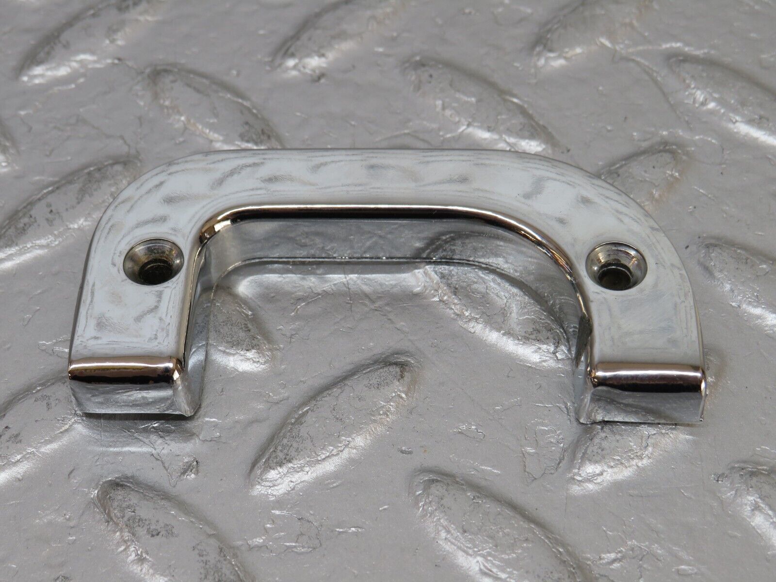 34315 Mercedes-Benz C126 380SEC Right Interior Chrome Door Latch 1237230224