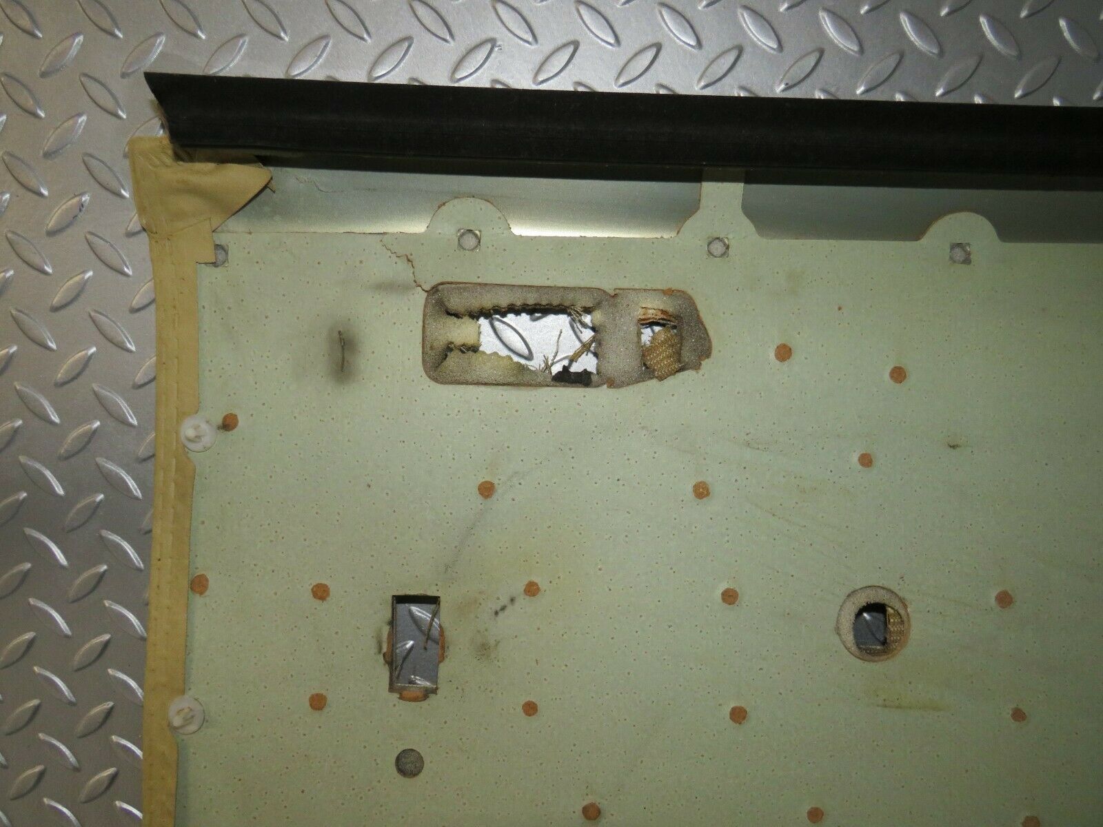 23930 Mercedes-Benz W123 280E Rear Left Door Card Beige