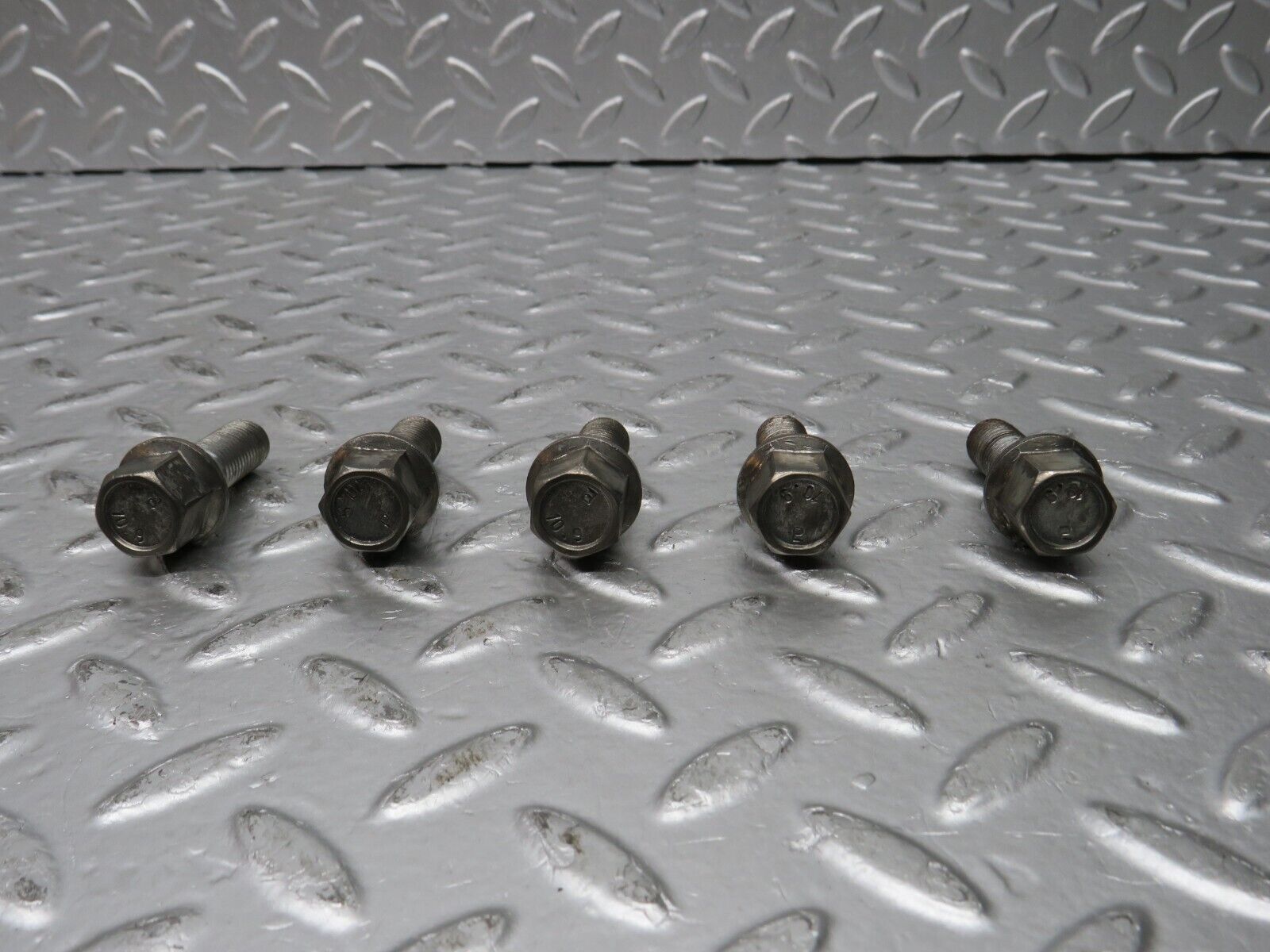 31865 Mercedes-Benz 5x Alloy Wheel Lug Bolt M12x1.5