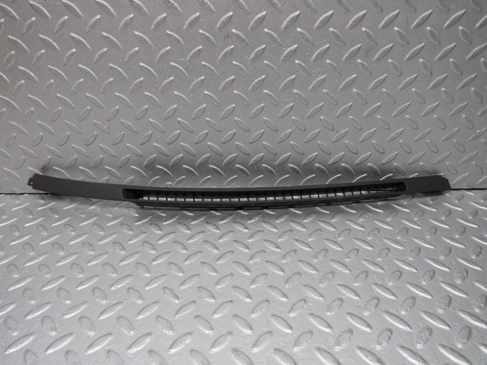 38519 Mercedes-Benz R129 280SL Coupe Dashboard Air Vent Trim Right 1296891280