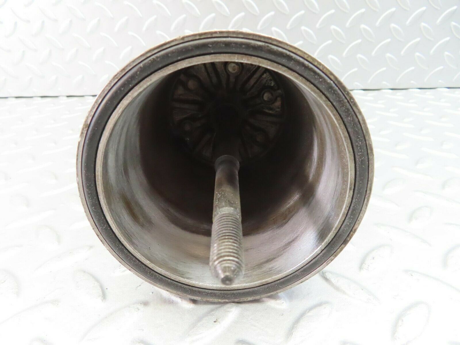 9856 Mercedes-Benz C123 280CE Coupe Oil Filter Housing