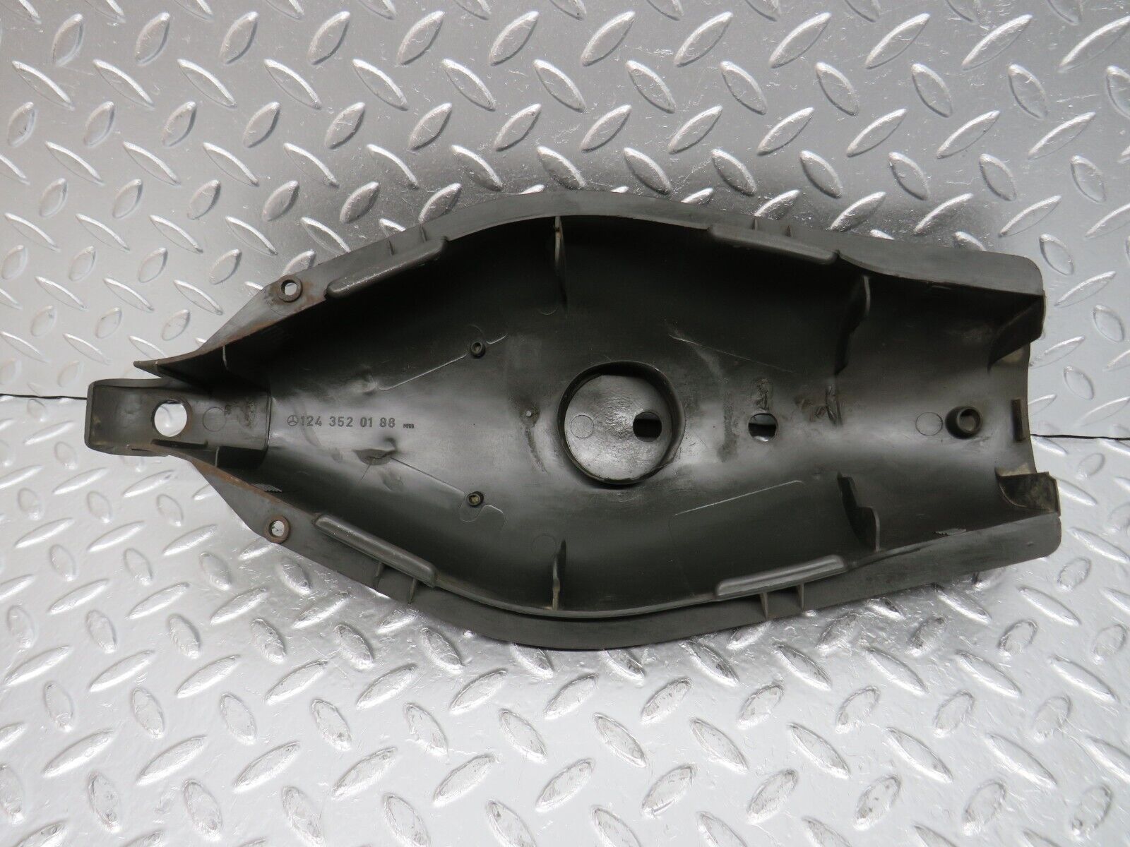 31481 Mercedes-Benz S124 220TE Wagon Rear Control Arm Cover 1243520188