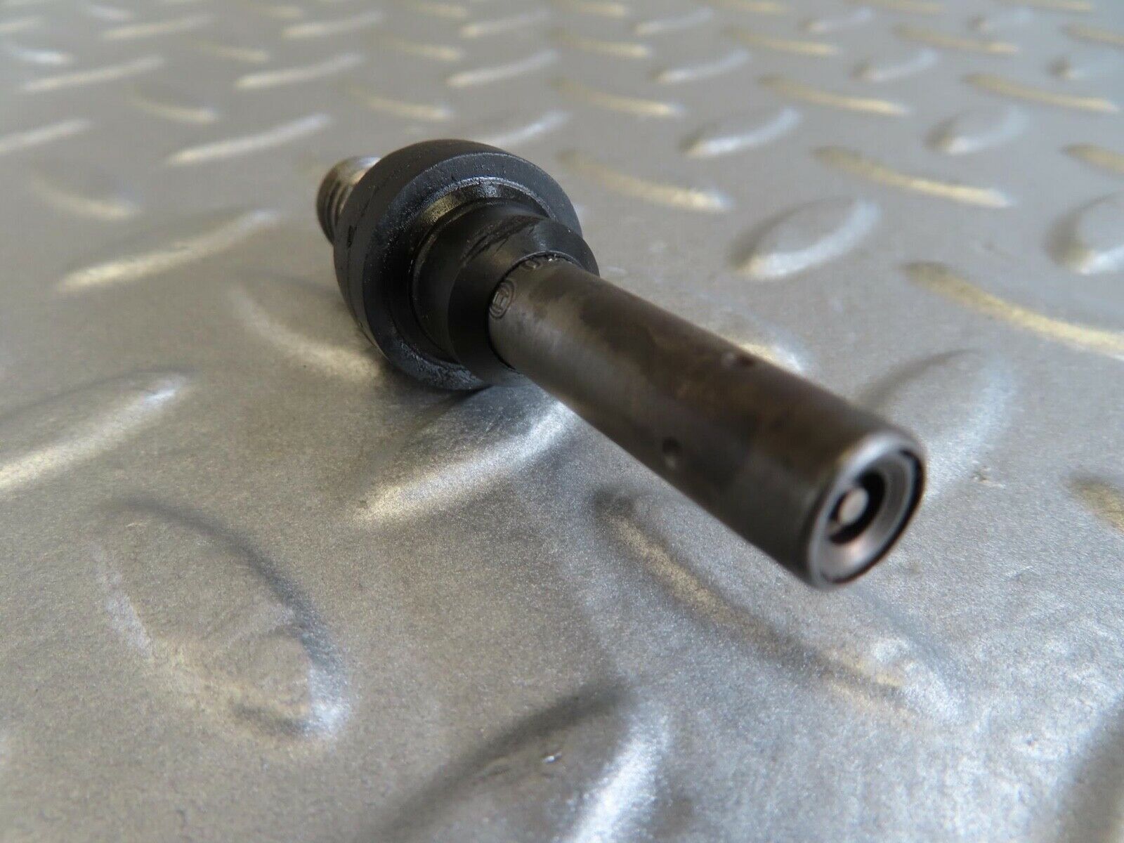 14034 Mercedes-Benz C107 280SLC Fuel Injector Bosch 0437502010