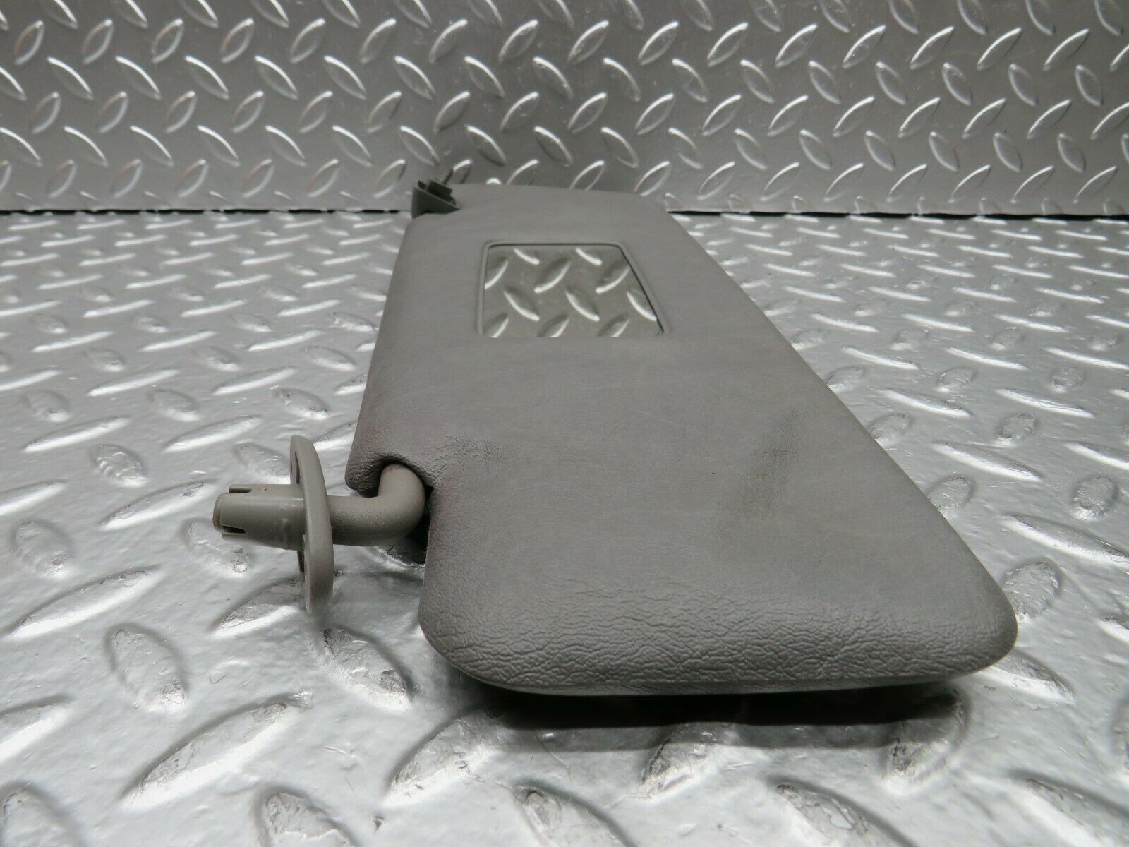 22522 Mercedes-Benz C124 E220 Coupe Sun Visor Left Side Grey