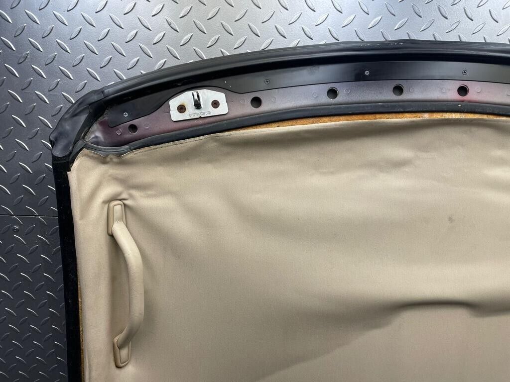 38477 Mercedes-Benz R129 280SL Coupe Hardtop