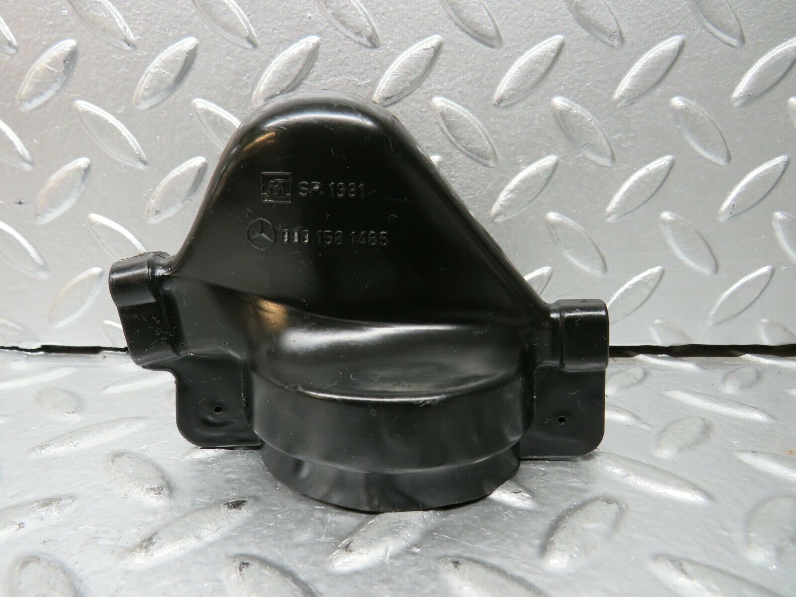 23566 Mercedes-Benz W114 280E Ignition Coil Cover Cap 0001581485