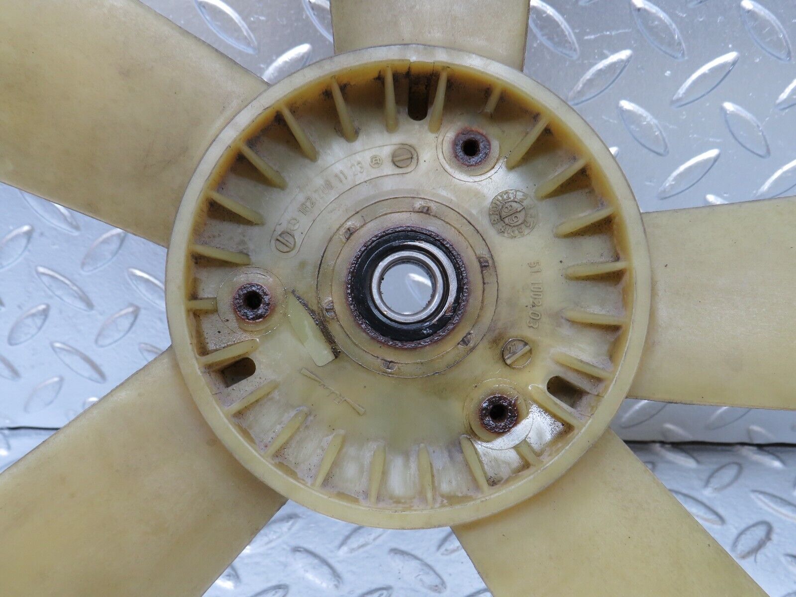 29313 Mercedes-Benz W124 230E Engine Cooling Fan 1022001123