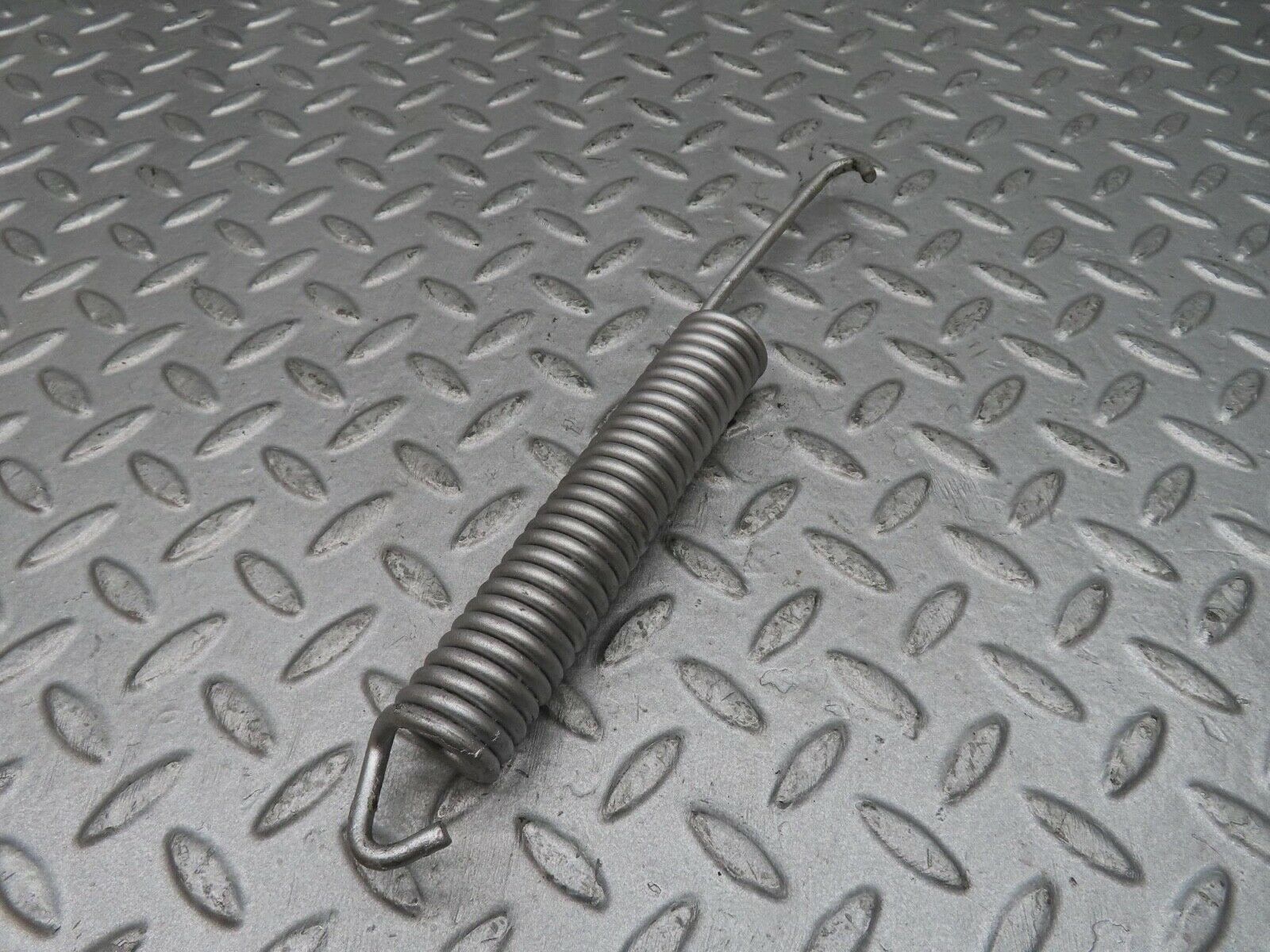 12293 Mercedes-Benz W108 280SE 3.5 Bonnet Hinge Spring