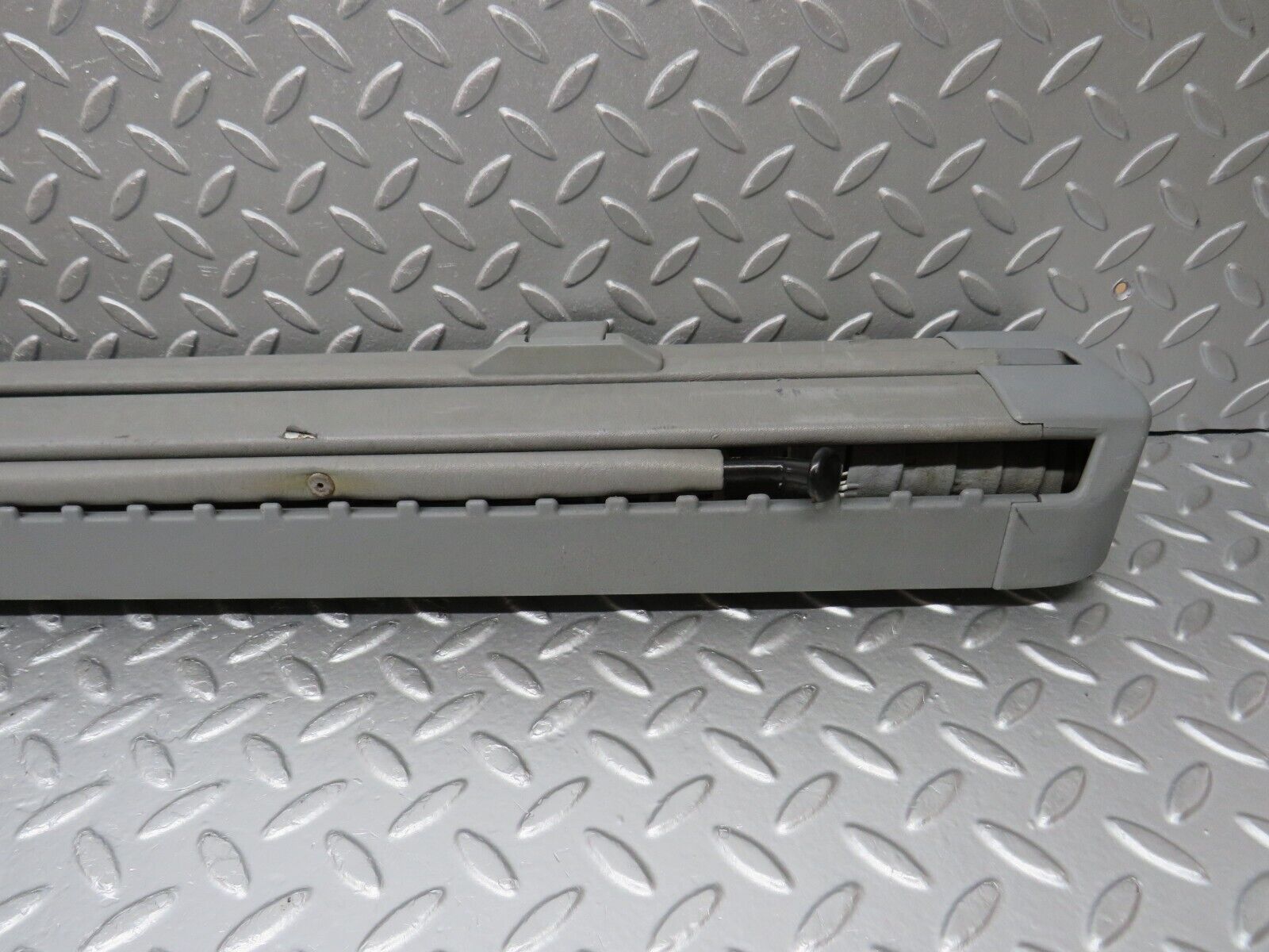 32581 Mercedes-Benz S124 300TE Wagon Trunk Roll Compartment Cover