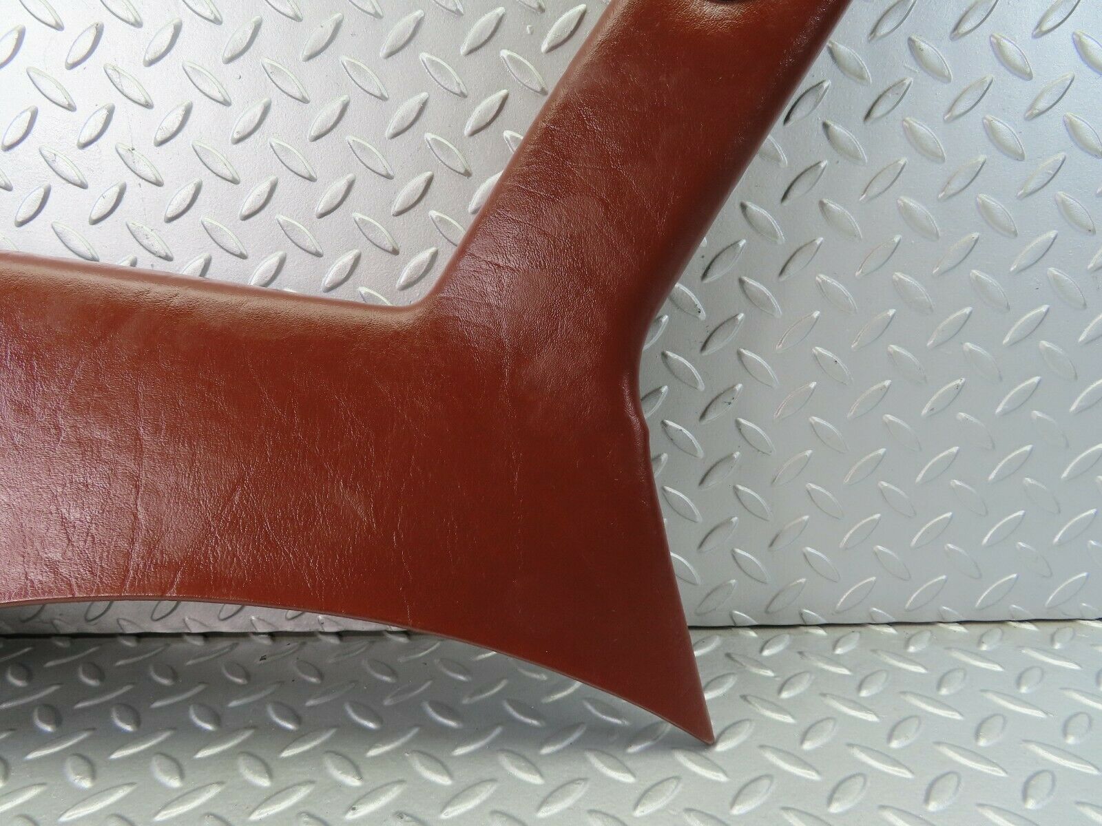 7495 Mercedes-Benz S123 230TE Wagon C Pillar Cover Trim Left