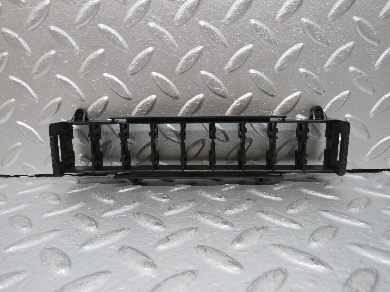 31366 Mercedes-Benz S124 220TE Wagon Centre Console Switch Bracket 1248210071