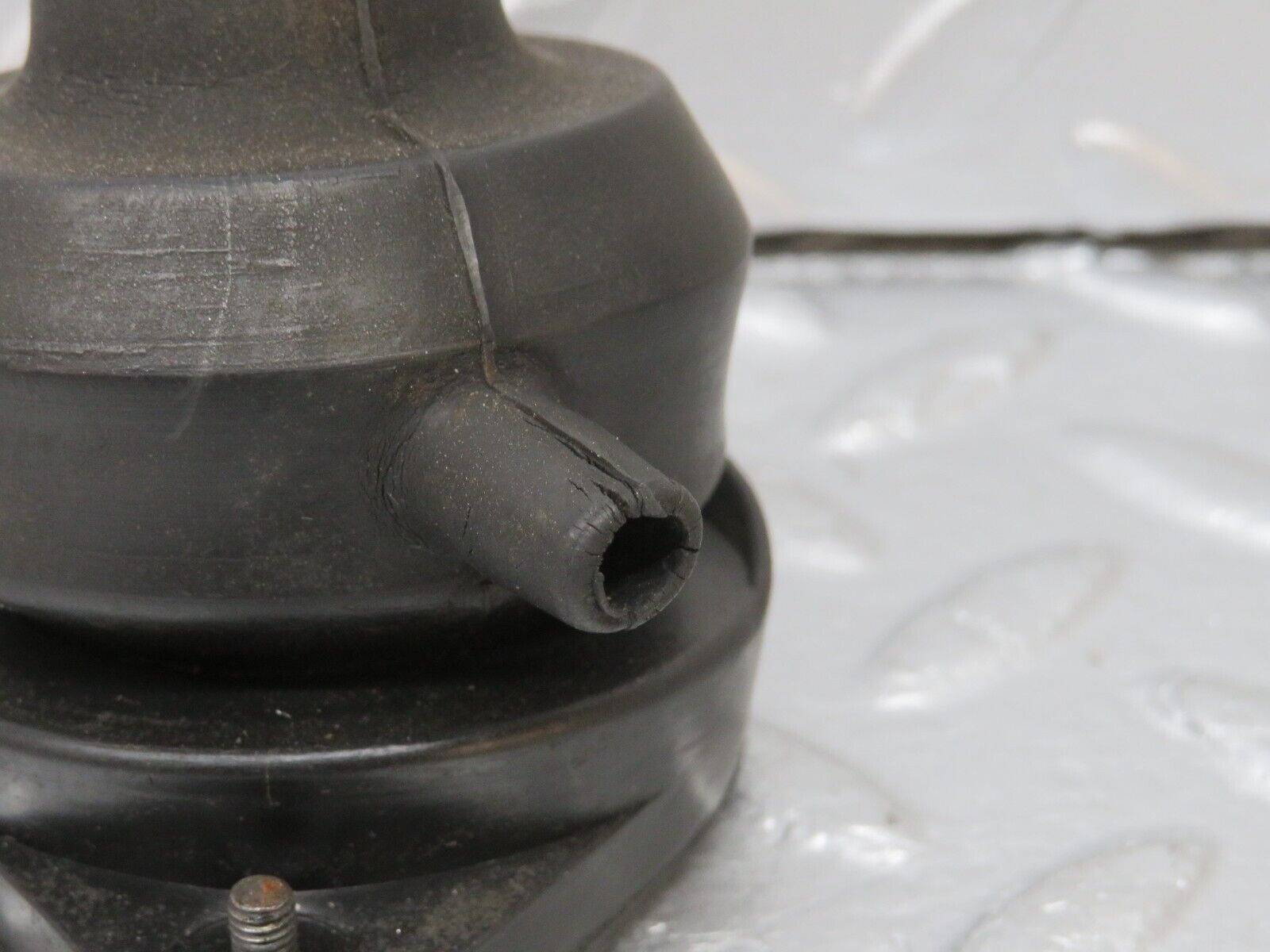 40308 Mercedes-Benz W110 230 Windscreen Washer Foot Pump