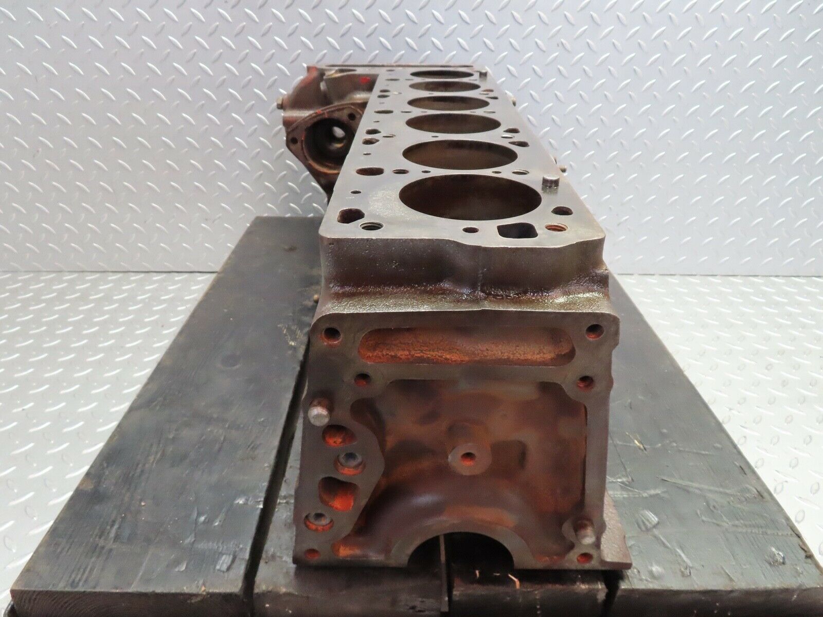 18487 Mercedes-Benz W111 220SE Coupe Engine Block 1270110601 M127.984