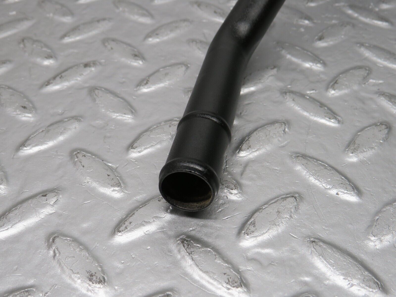 39580 Mercedes-Benz R129 320SL Coupe Coolant Pipe