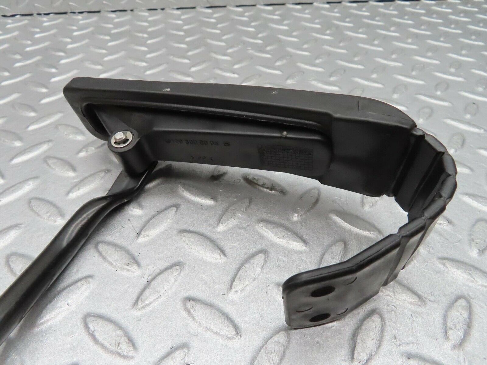 11969 Mercedes-Benz R129 300SL Coupe Accelerator Pedal With Linkage