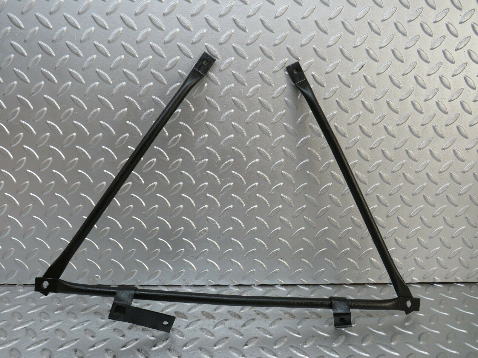 23681 Mercedes-Benz W114 280E Front Reinforcement Bar