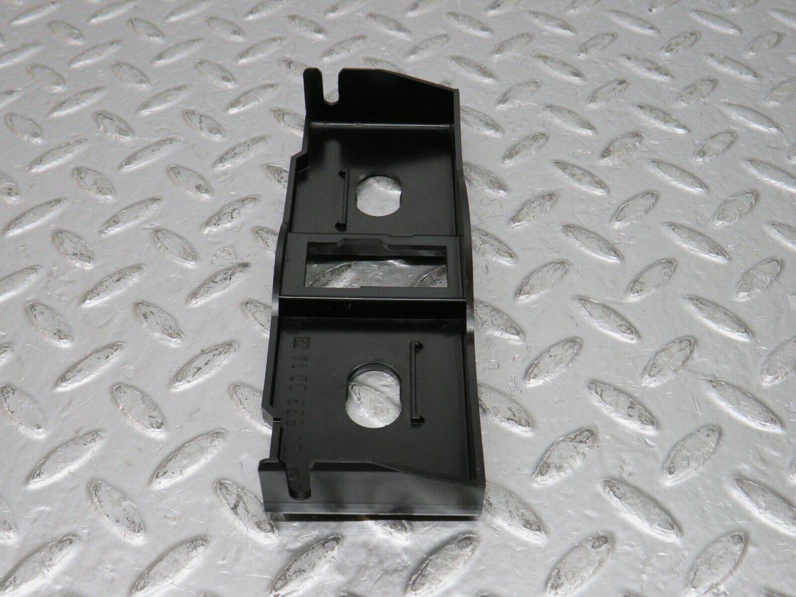 32375 Mercedes-Benz S124 300TE Heater Control Switch Holder Panel 1248330014