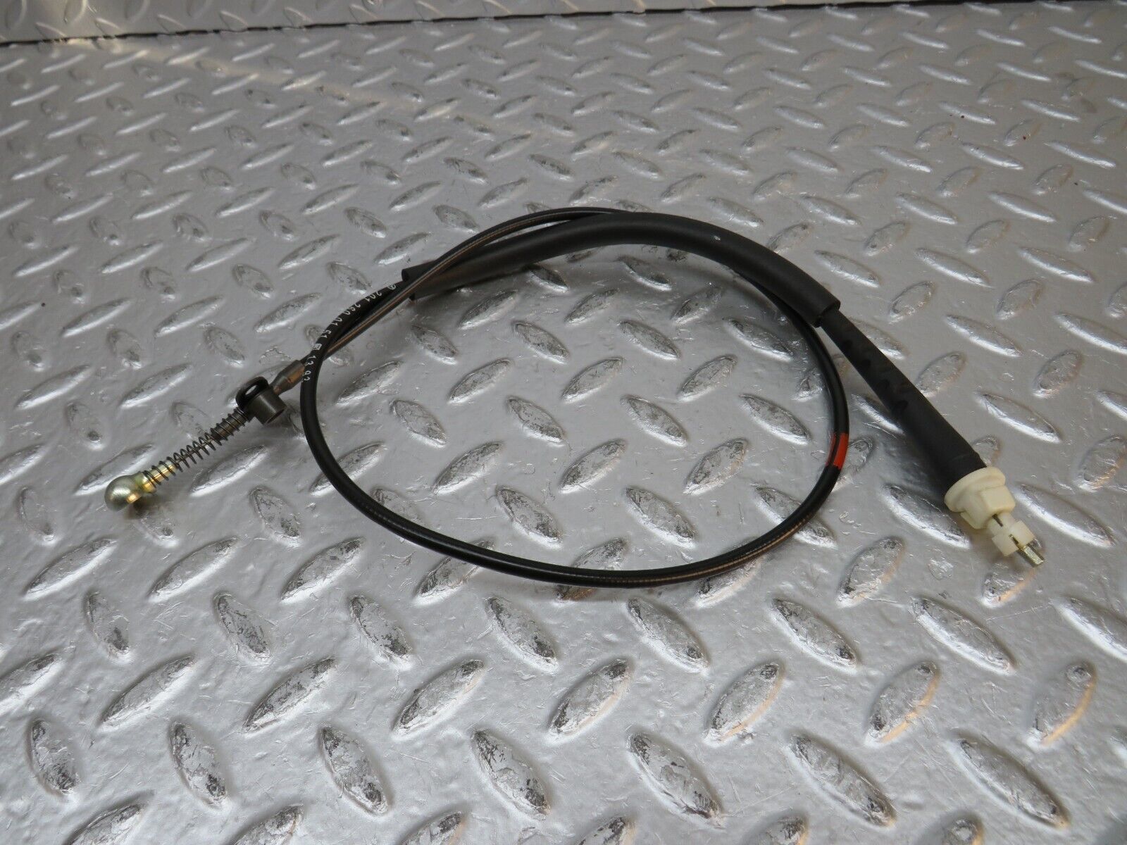 31836 Mercedes-Benz W201 190LE 1.8L Gearbox Cable 2012600151
