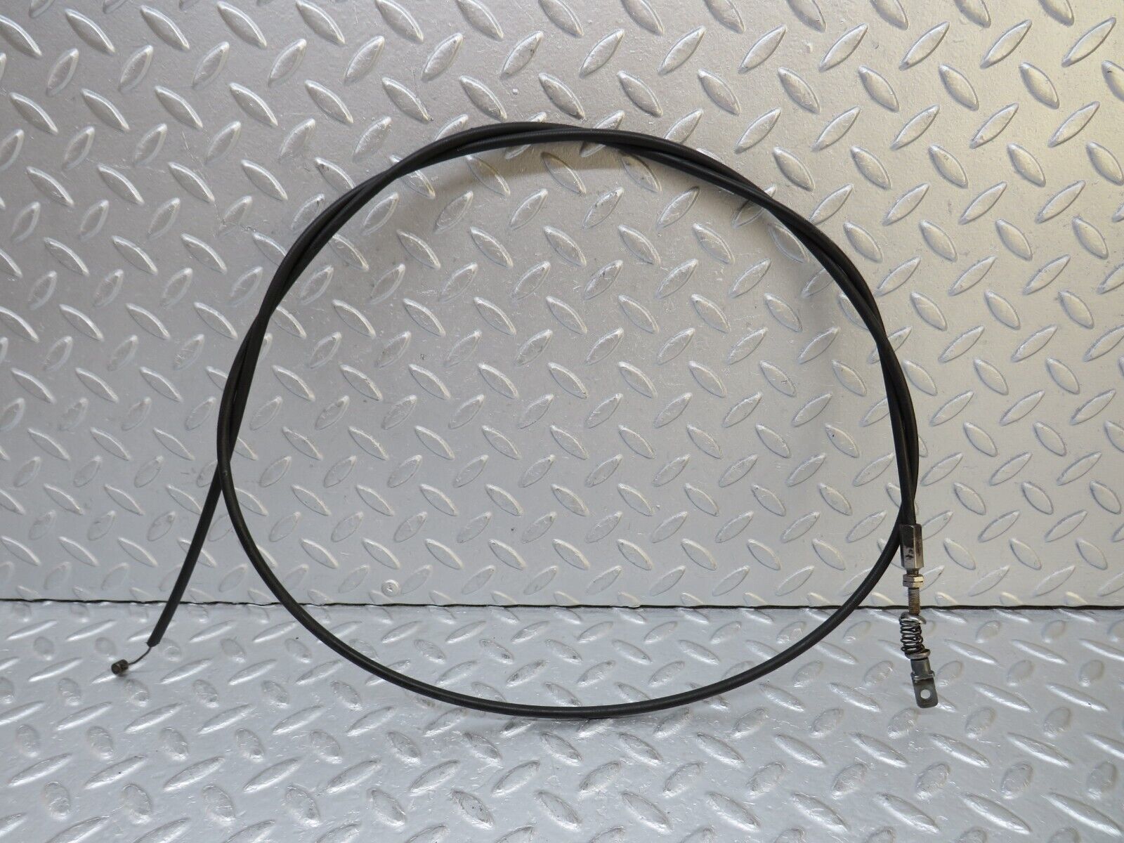 37541 Mercedes-Benz W109 300SEL Heater Hose Pipe 1098310494