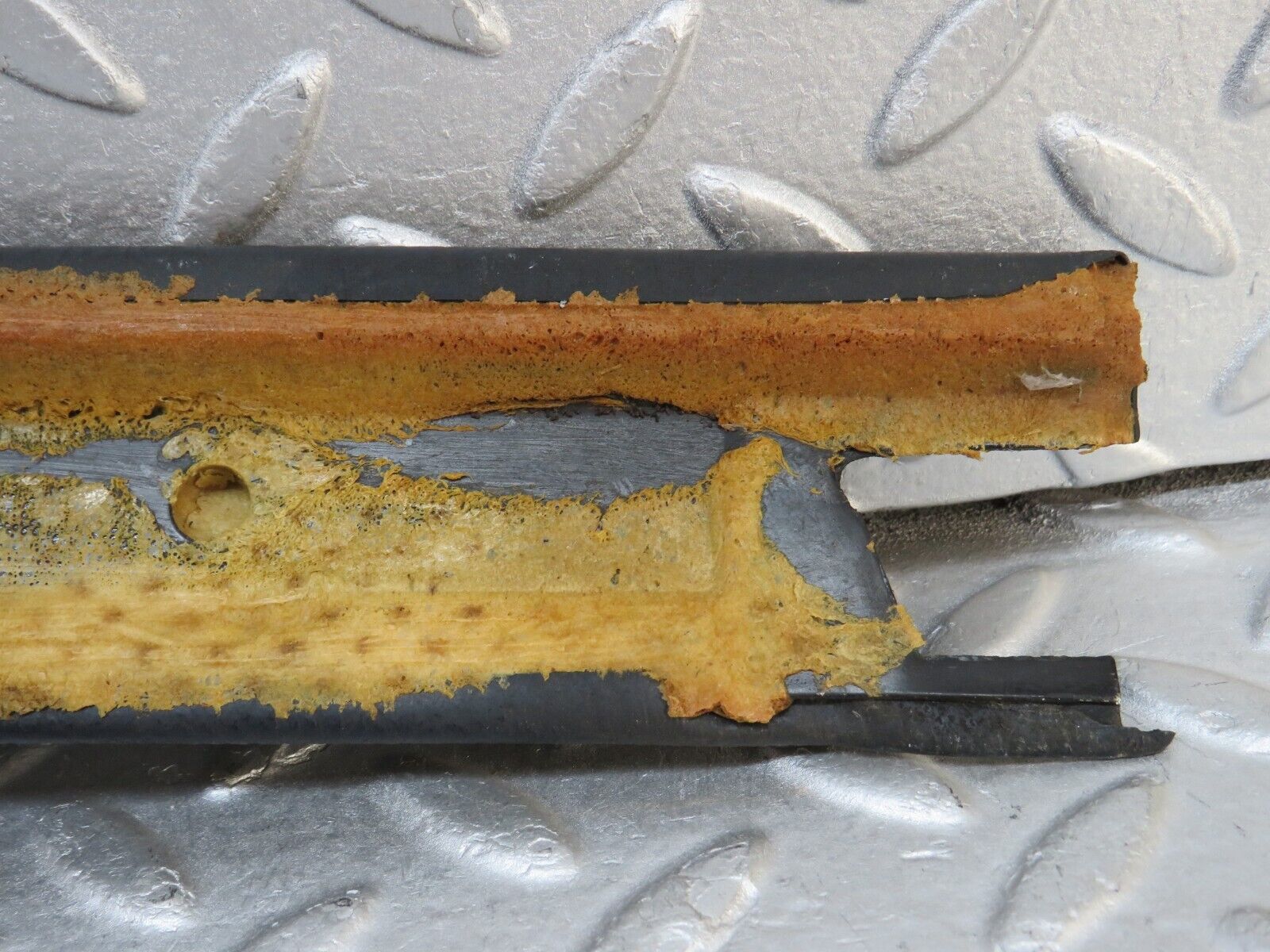 37391 Mercedes-Benz W109 300SEL Headlining Roof Panel Blue