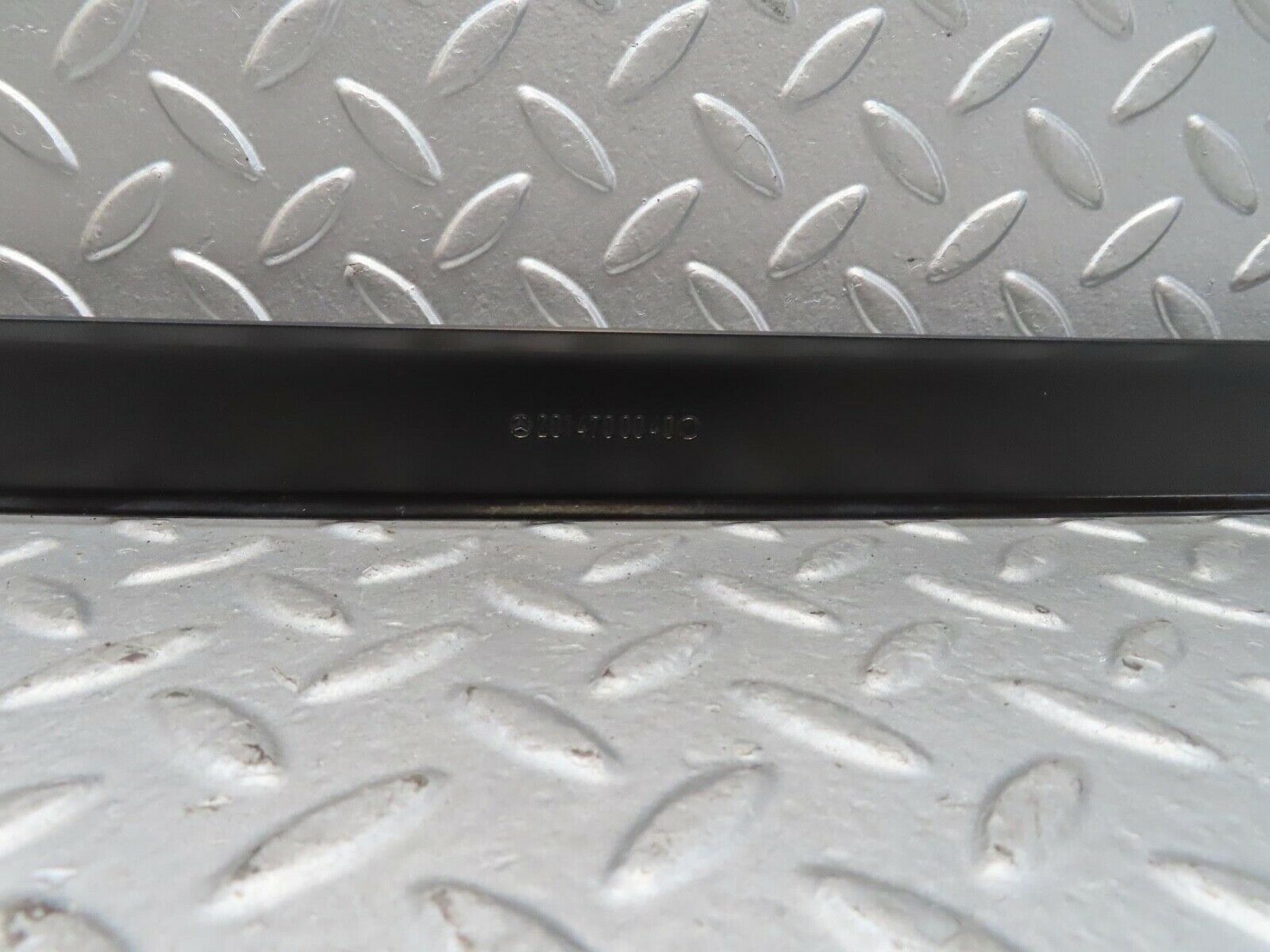 14706 Mercedes-Benz W201 190E Fuel Tank Tightening Strap 2014700040