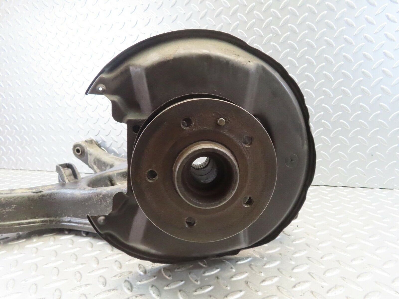 11625 Mercedes-Benz W116 450SE Trailing Arm Control Arm Rear Left 1073521804