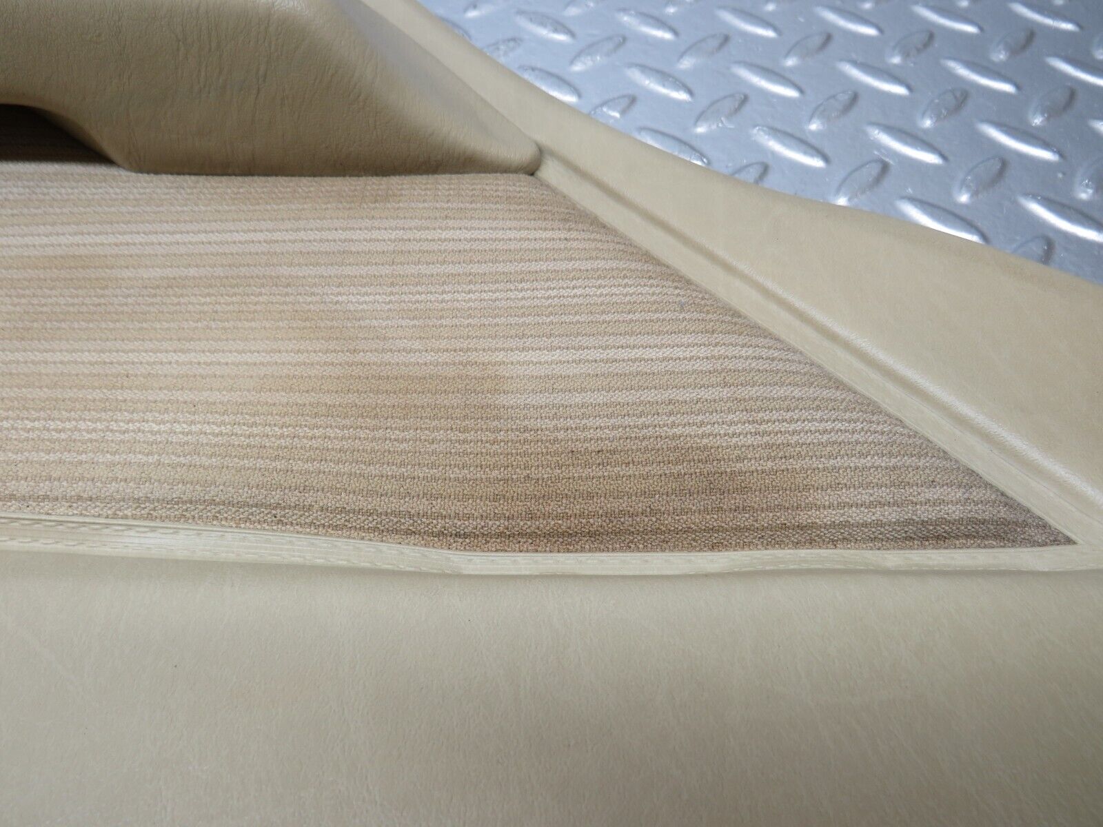 33924 Mercedes-Benz W124 260E Rear Left Door Card 1247370170