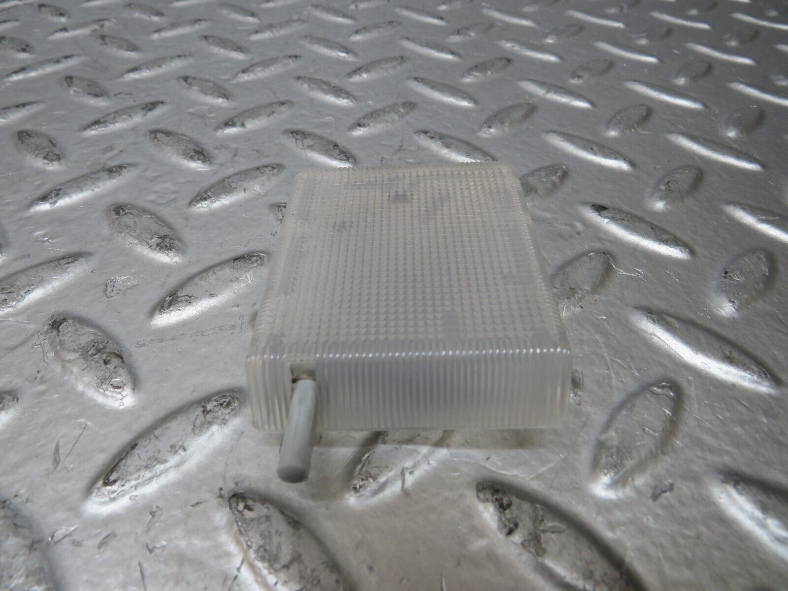 26531 Mercedes-Benz C124 220CE Coupe Glove Box Light 1298200301