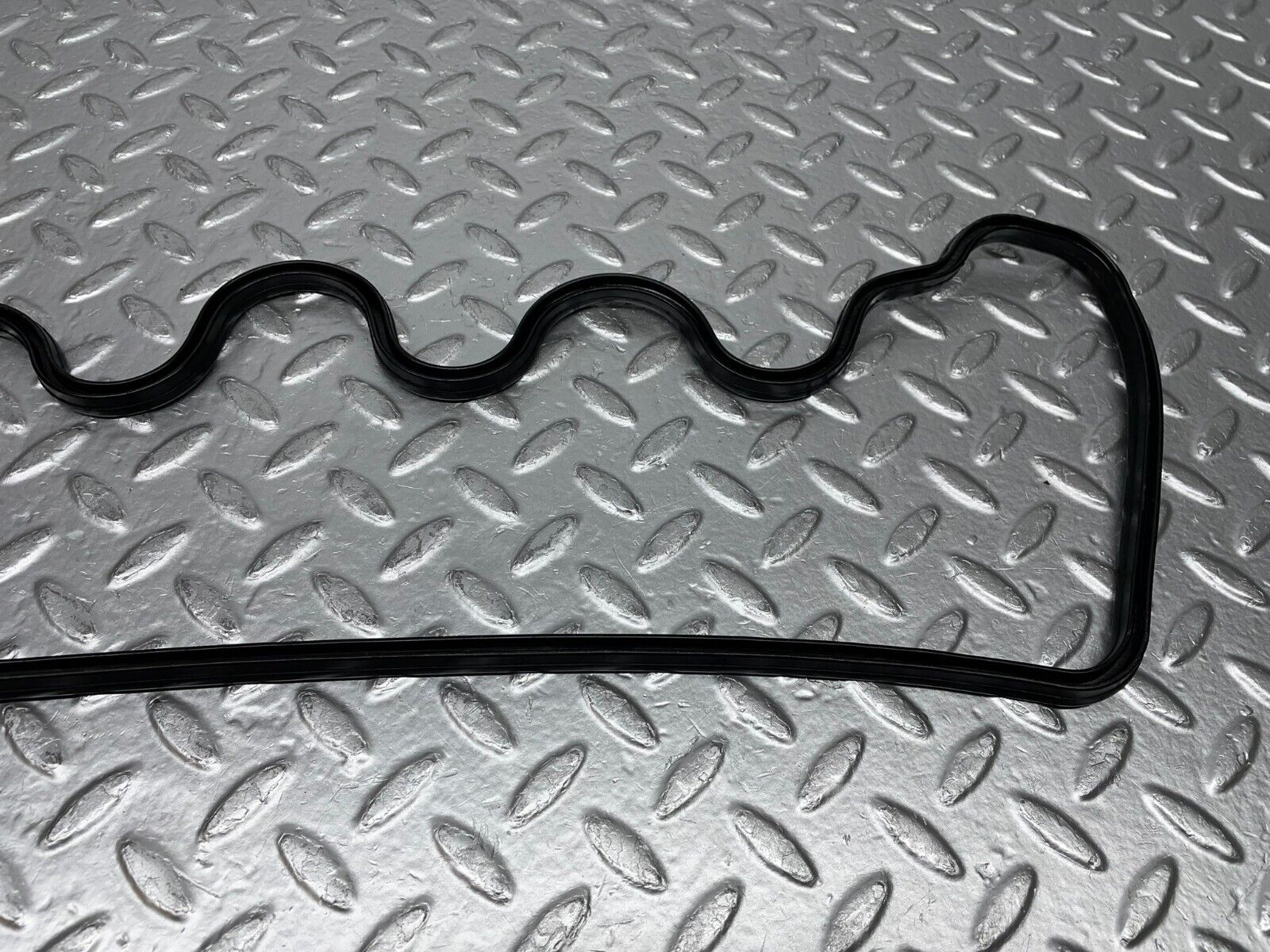 31337 Mercedes-Benz W123 200D Engine Rocker Cover Gasket 6150160080