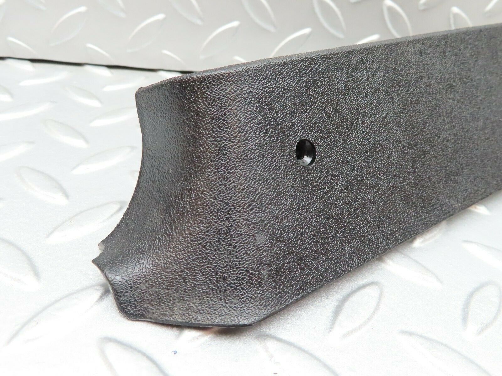 3757 Mercedes-Benz S123 200T Wagon B Pillar Lower Cover Trim Right 1236922222