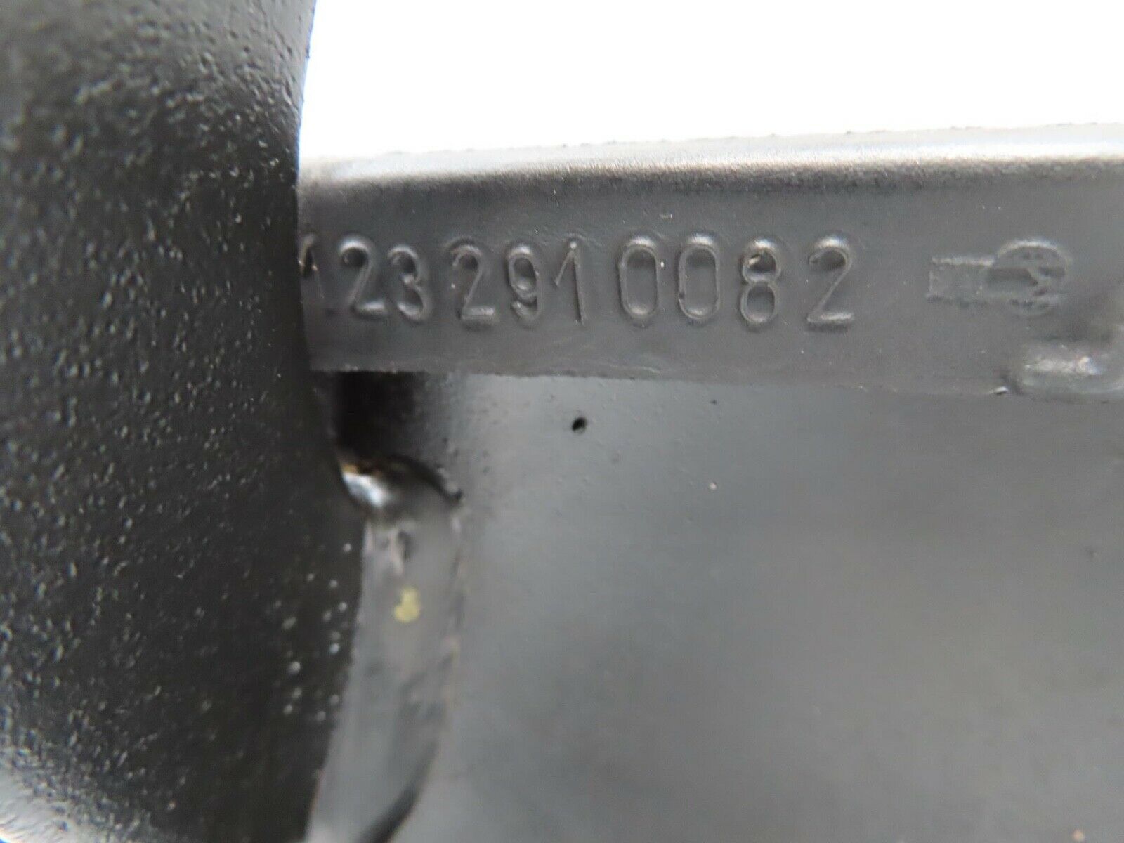 14691 Mercedes-Benz W201 190E Brake Pedal 1232910082