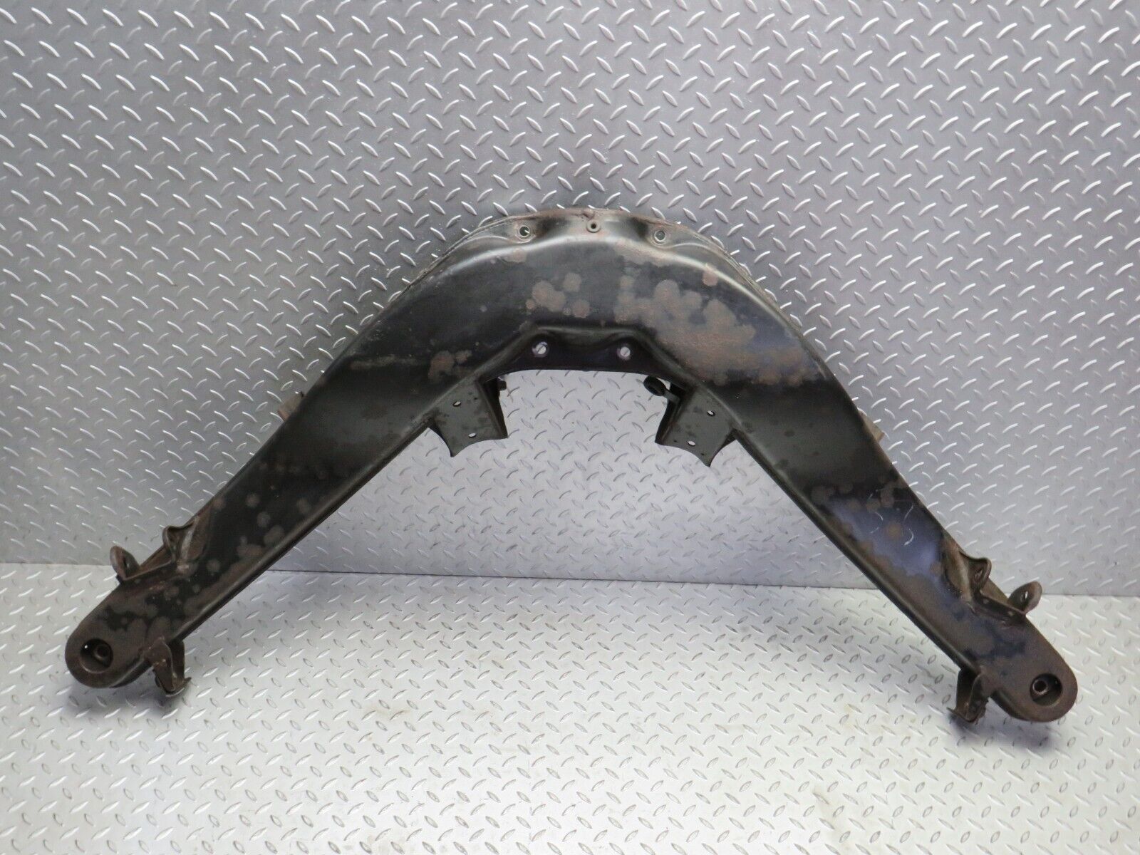 6167 Mercedes-Benz W123 200 Rear Subframe