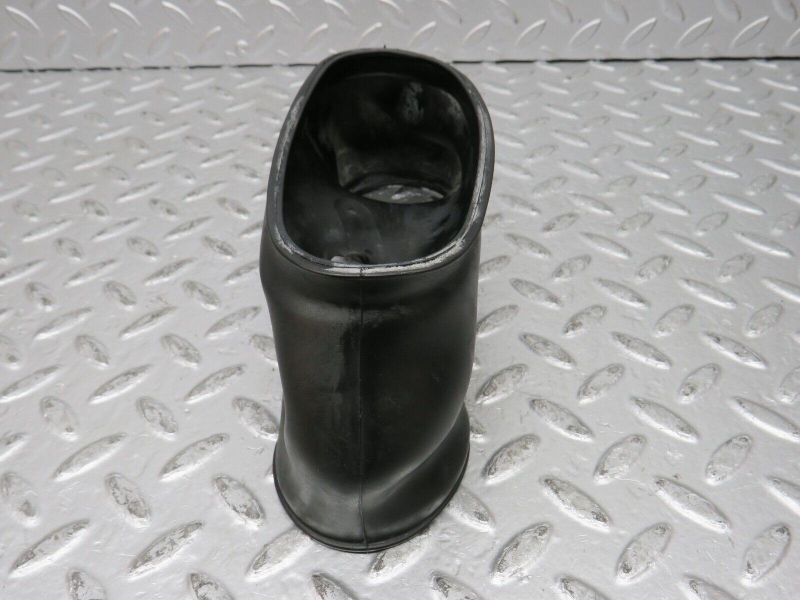 31978 Mercedes-Benz W123 230E Air Duct Rubber Hose 1238320988