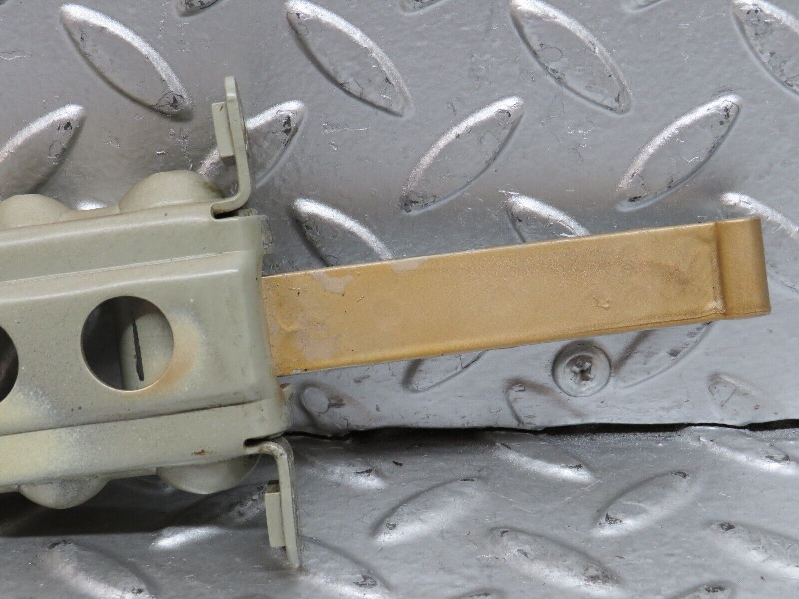 28509 Mercedes-Benz S123 240D Wagon Door Safety Check Strap