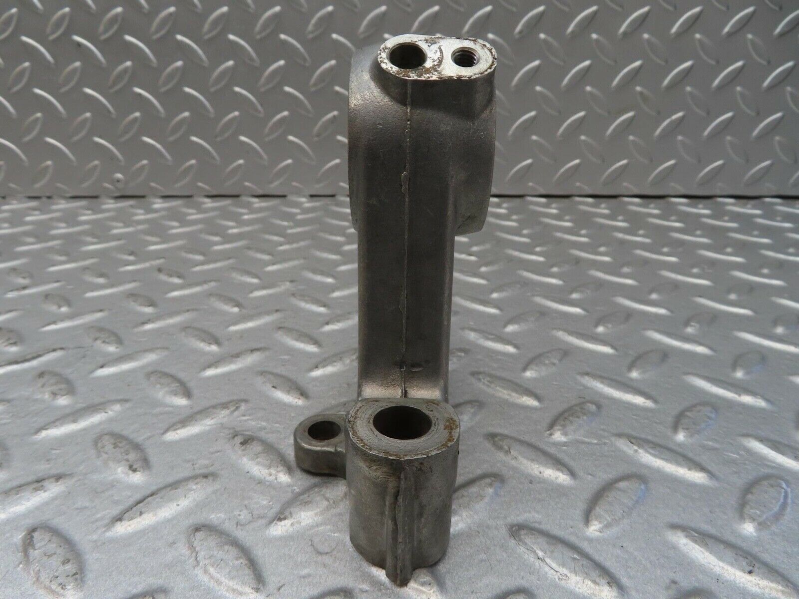 13364 Mercedes-Benz W111 230S Camshaft Tower Bearing 1800515110