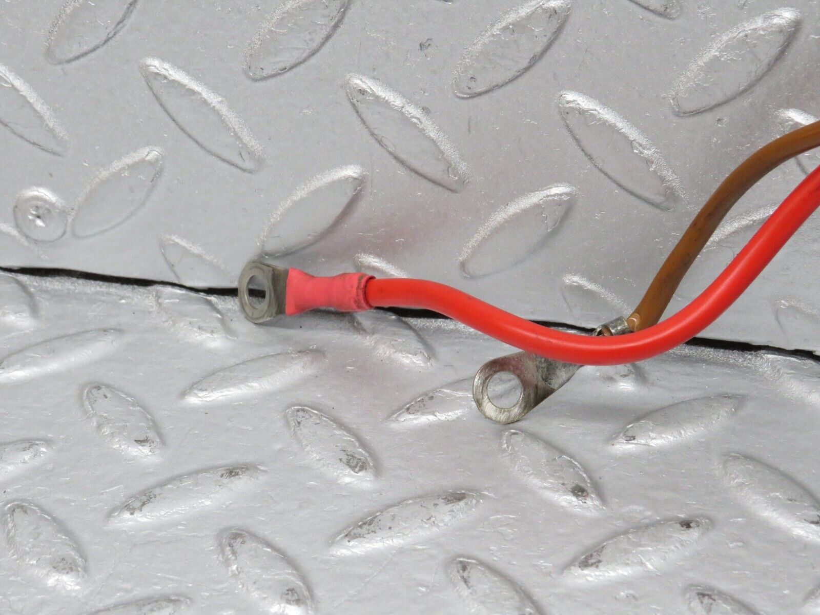 38418 Mercedes-Benz R129 280SL Coupe Condenser Relay 1295470101