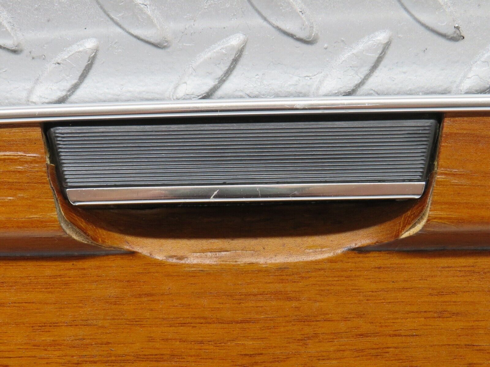 37414 Mercedes-Benz W109 300SEL Glove Box Door No Key