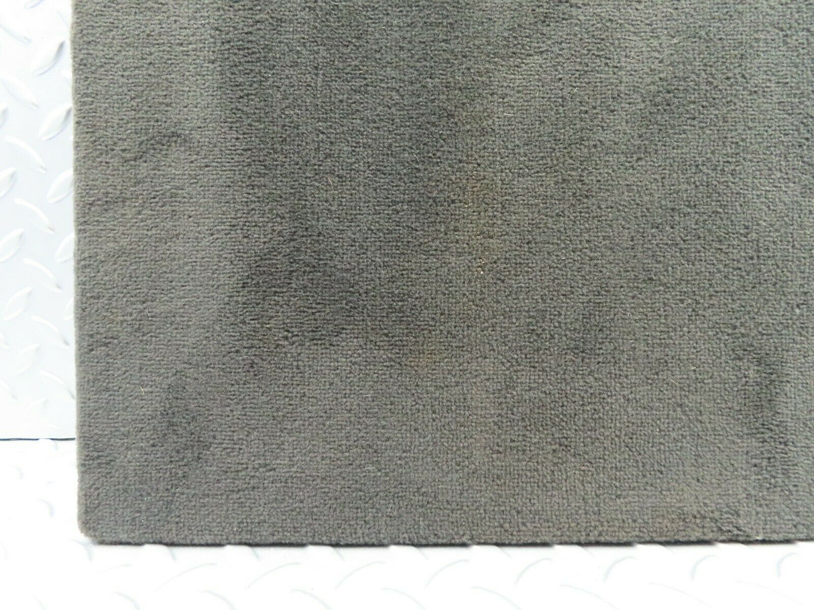 6667 Mercedes-Benz S124 E220 Wagon Boot Floor Carpet
