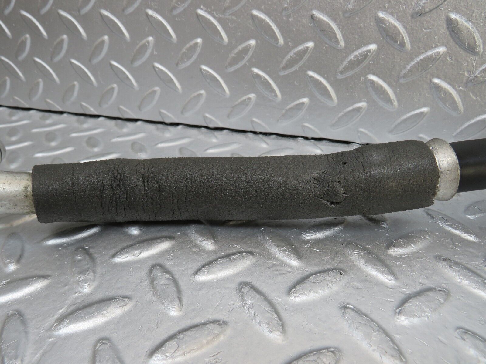 35046 Mercedes-Benz W210 320E Air Conditioning Hose Pipe