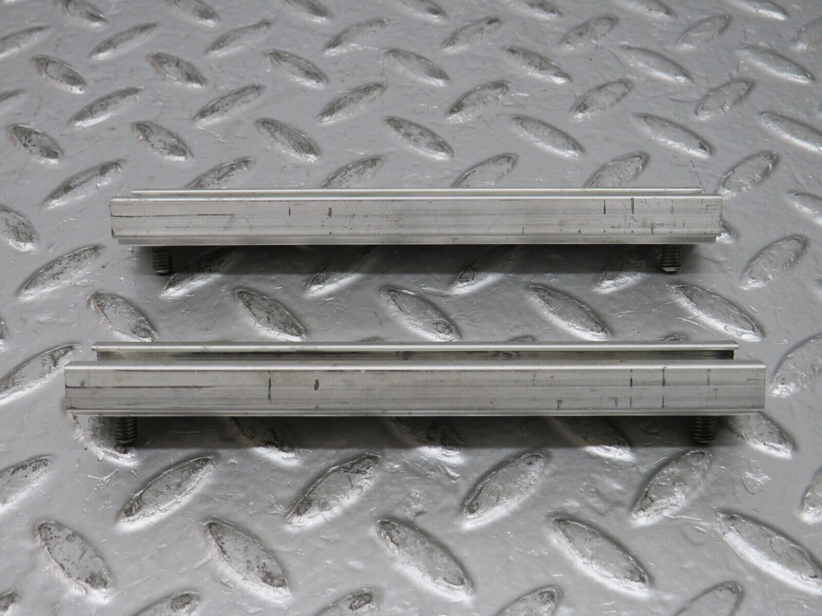 32381 Mercedes-Benz S124 300TE Wagon Window Regulator Holder Accessories