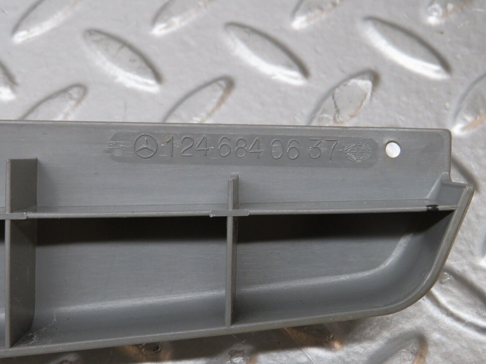 31266 Mercedes-Benz S124 220TE Wagon Rear Right Seat Hinge Cover 1246840637