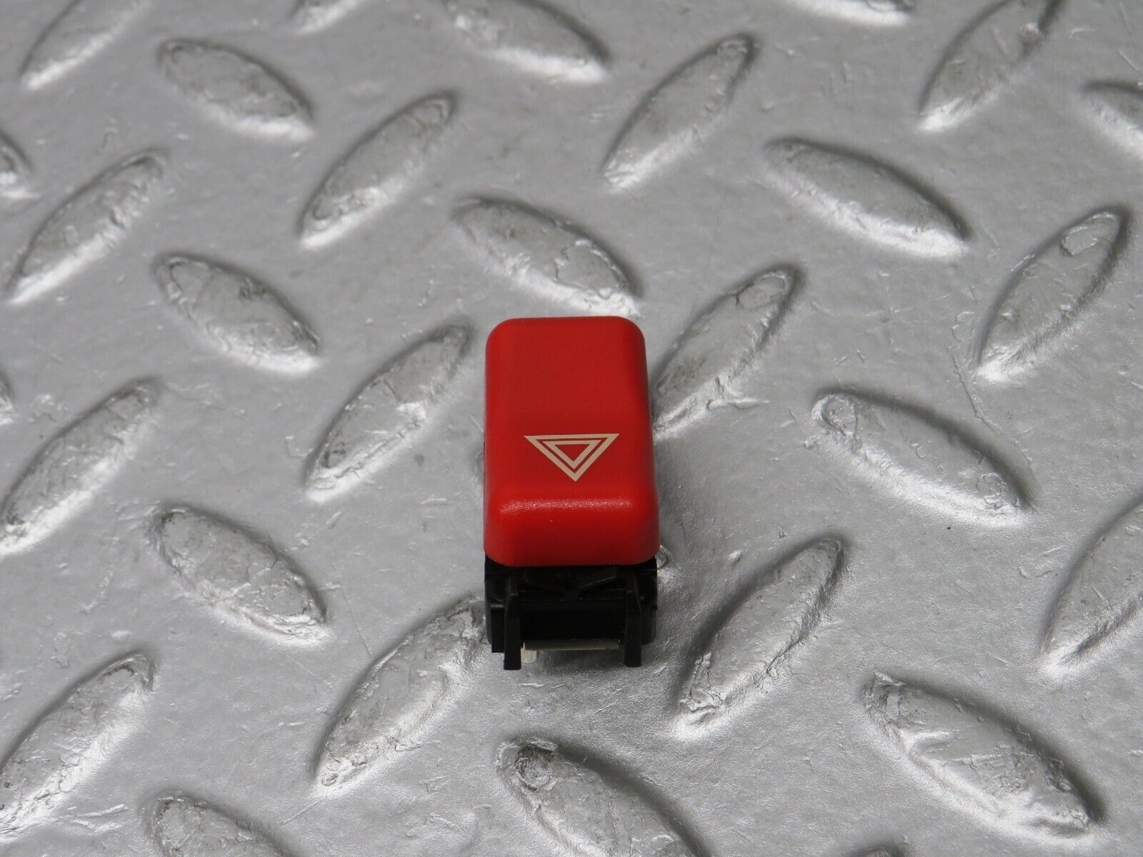 38401 Mercedes-Benz R129 280SL Coupe Hazard Light Switch 1408205510