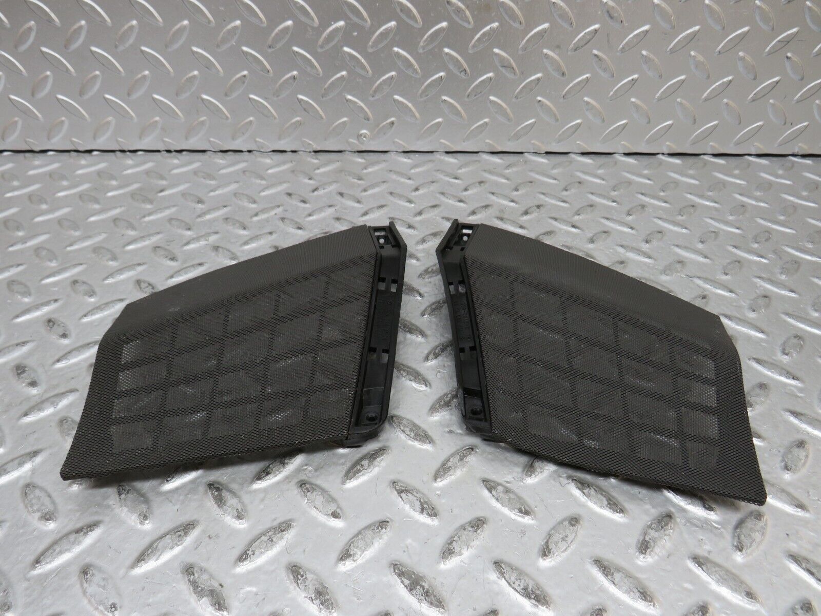 29093 Mercedes-Benz C124 320CE Dashboard Speaker Cover Pair 1246802139