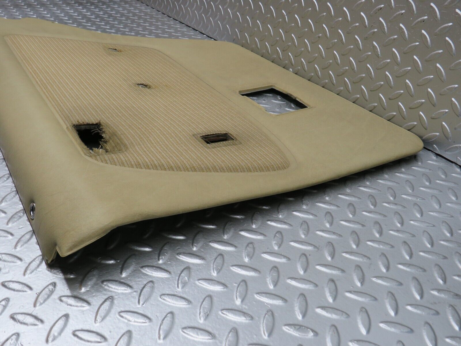 29618 Mercedes-Benz W123 230E Rear Right Door Card Beige