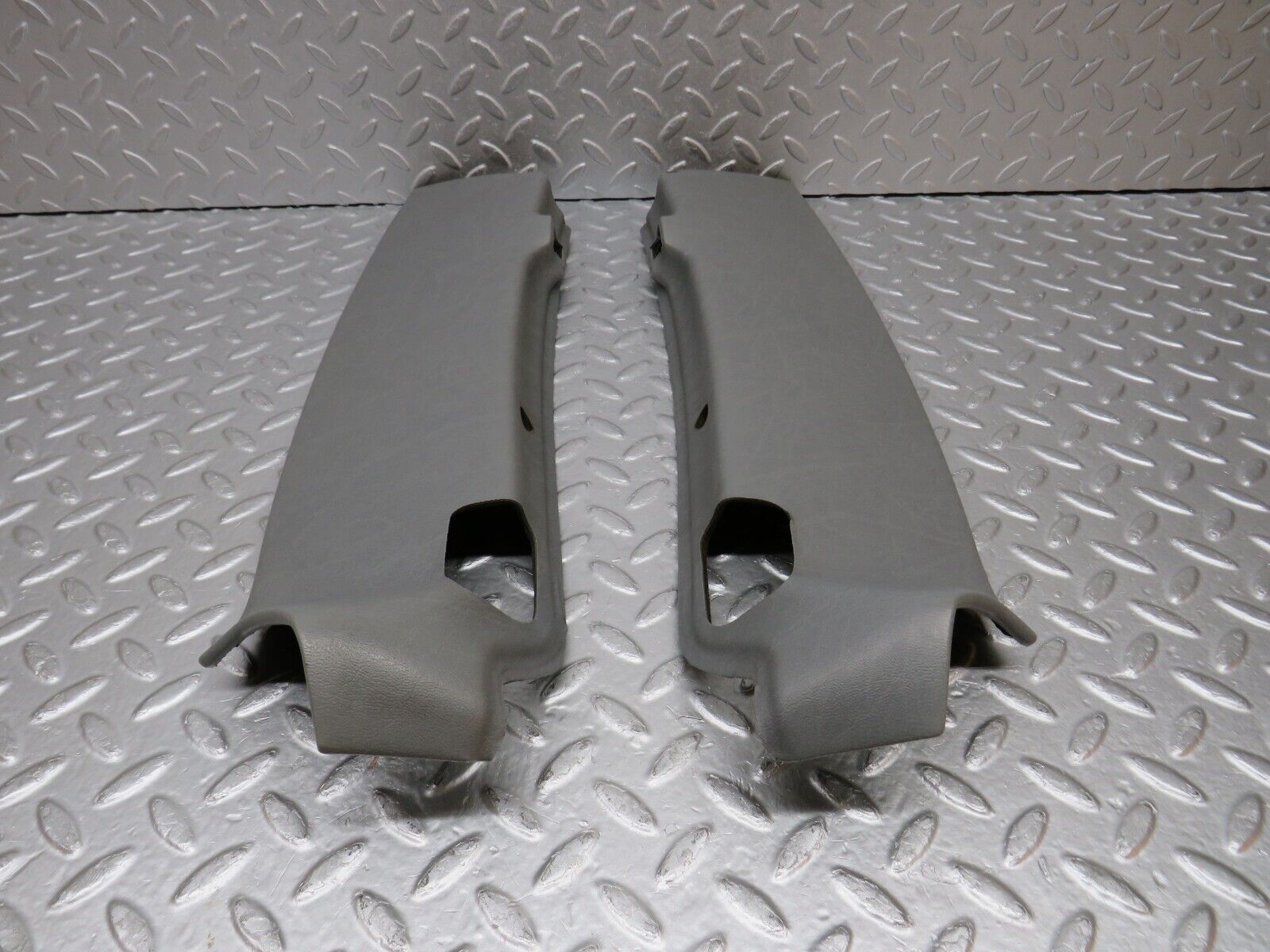 39346 Mercedes-Benz R129 320SL Coupe Roof Headlining Panel Grey 1296900225 1296900125