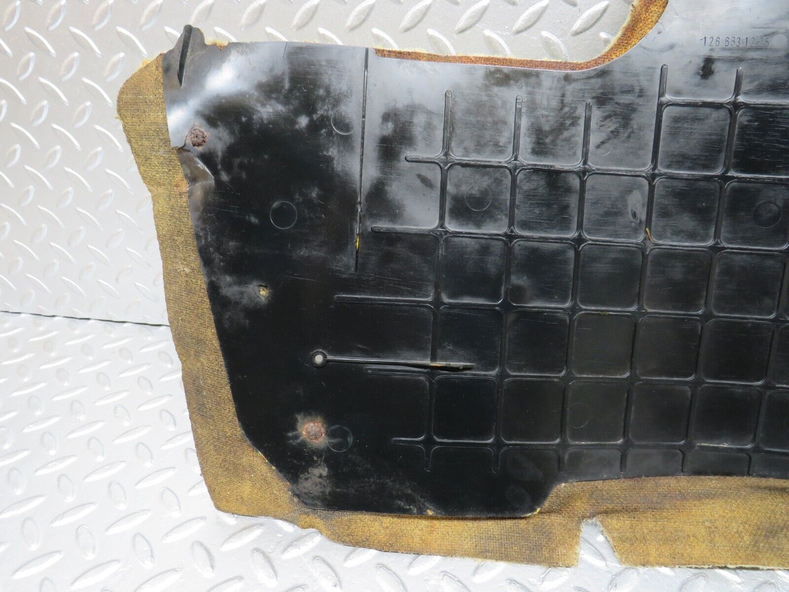 34383 Mercedes-Benz C126 380SEC Coupe Centre Console Carpet Right 1266831225