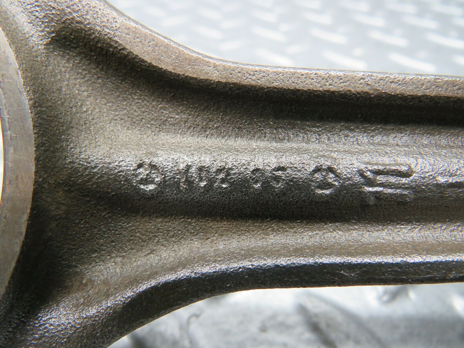 21745 Mercedes-Benz W126 300SE Piston With Connecting Rod 88.475 mm