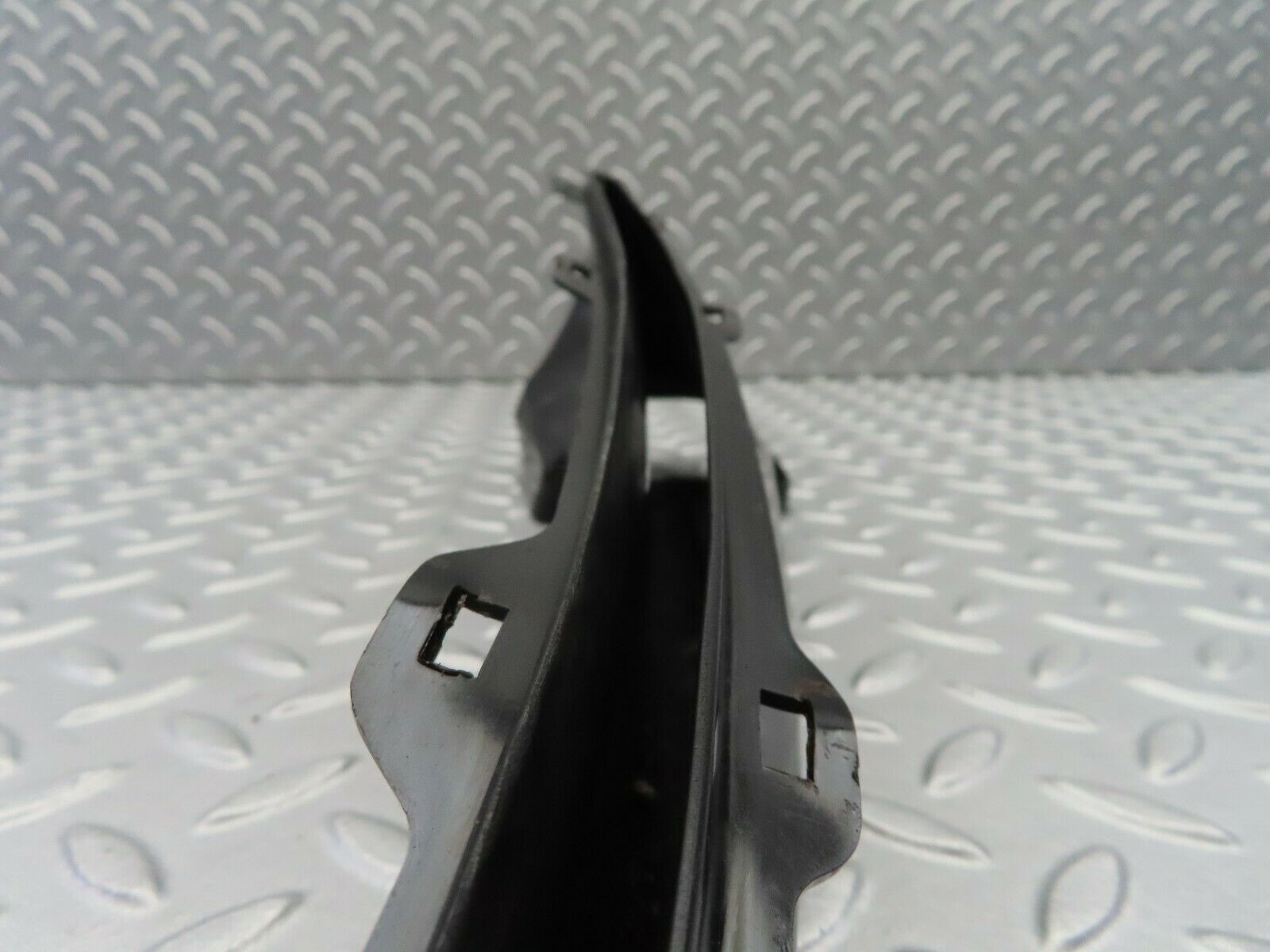 6932 Mercedes-Benz C107 350SLC Coupe Dashboard Air Vent Right Side