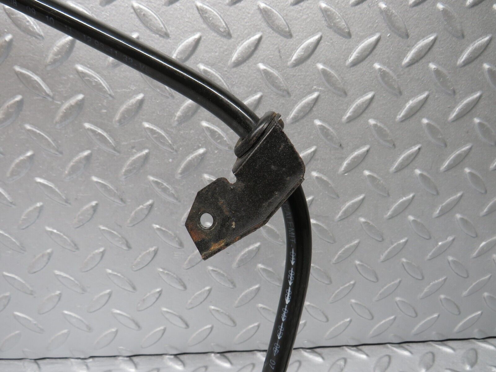 38526 Mercedes-Benz R129 280SL Coupe Brake Servo Vacuum Pipe