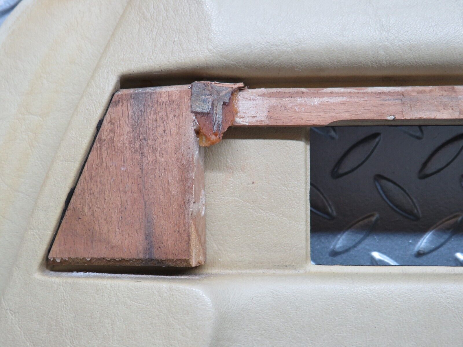 34386 Mercedes-Benz C126 380SEC Coupe Right Door Card 1267270870